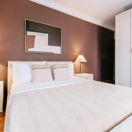 Stylish Retreat W Balcony 2 Min To Bagdat Ave Istanbul